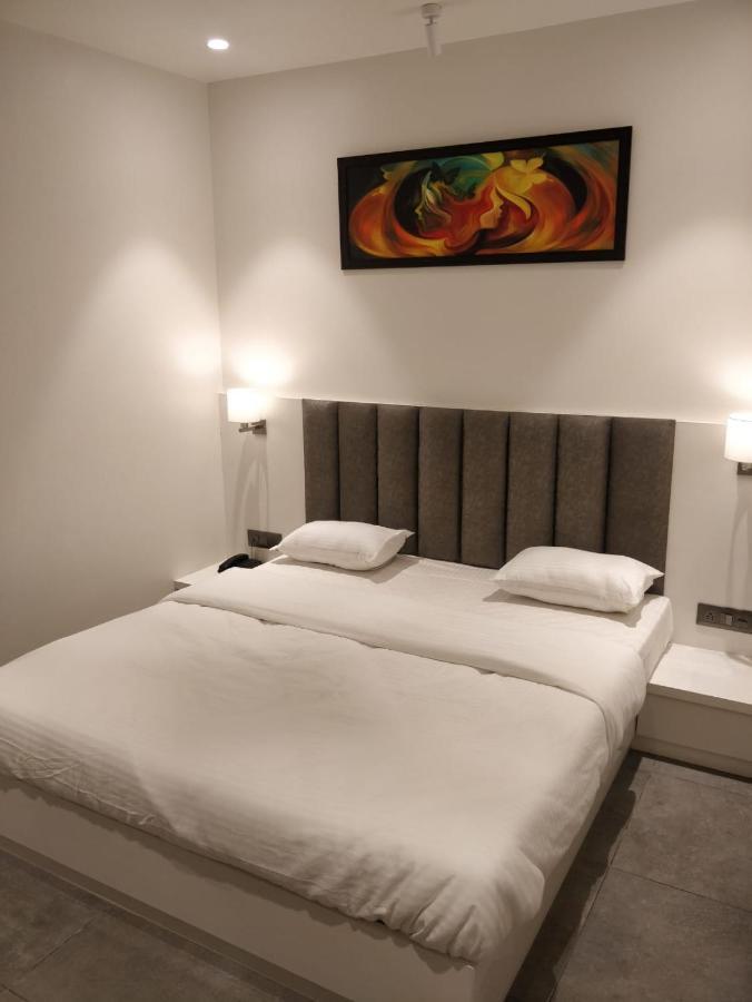 נאסיק Hotel My Home Residency מראה חיצוני תמונה